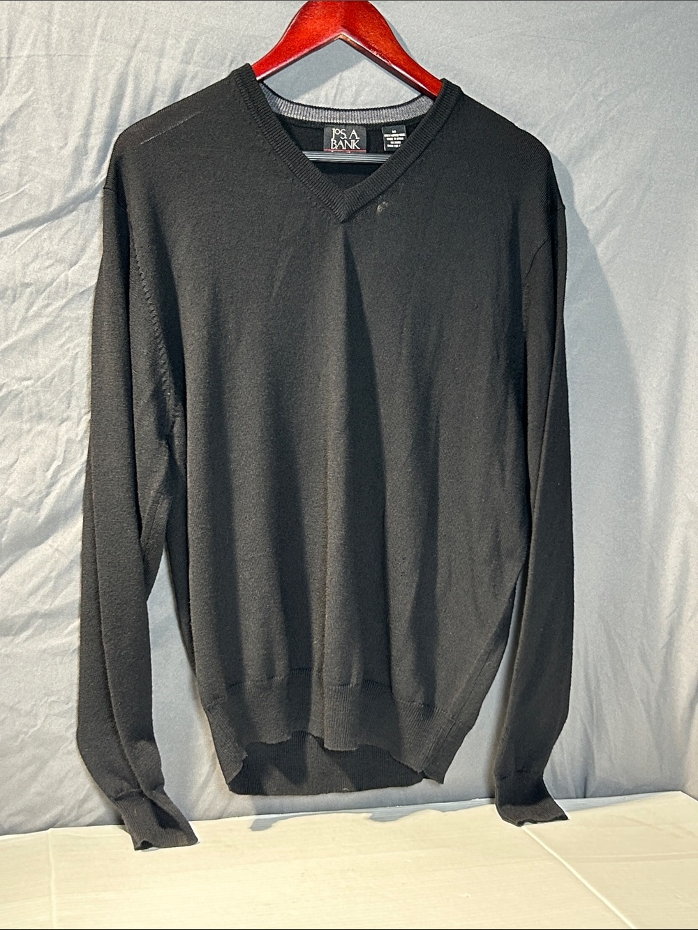 Jos. A. Bank Women’s Black V-Neck Knit Sweater Sz M